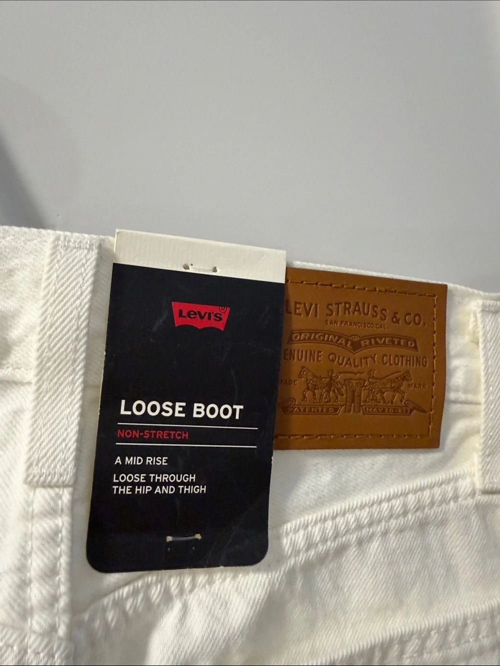 Levi's White Boot Cut Jeans - Picture 7 of 7